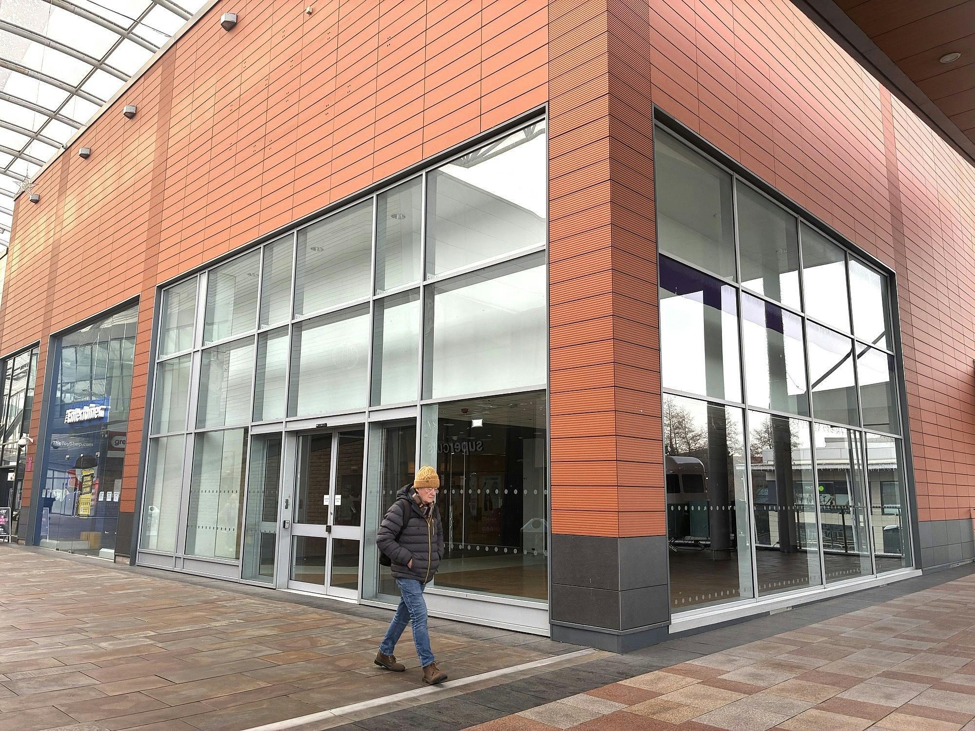 Marsh Way, Wakefield to rent Building Photo- Image 1 of 16