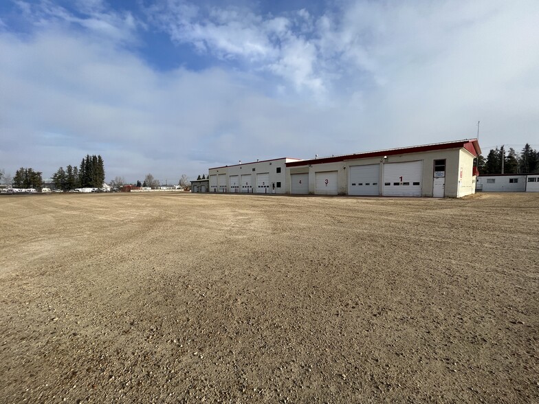 3624 36 Av, Whitecourt, AB for sale - Building Photo - Image 1 of 7