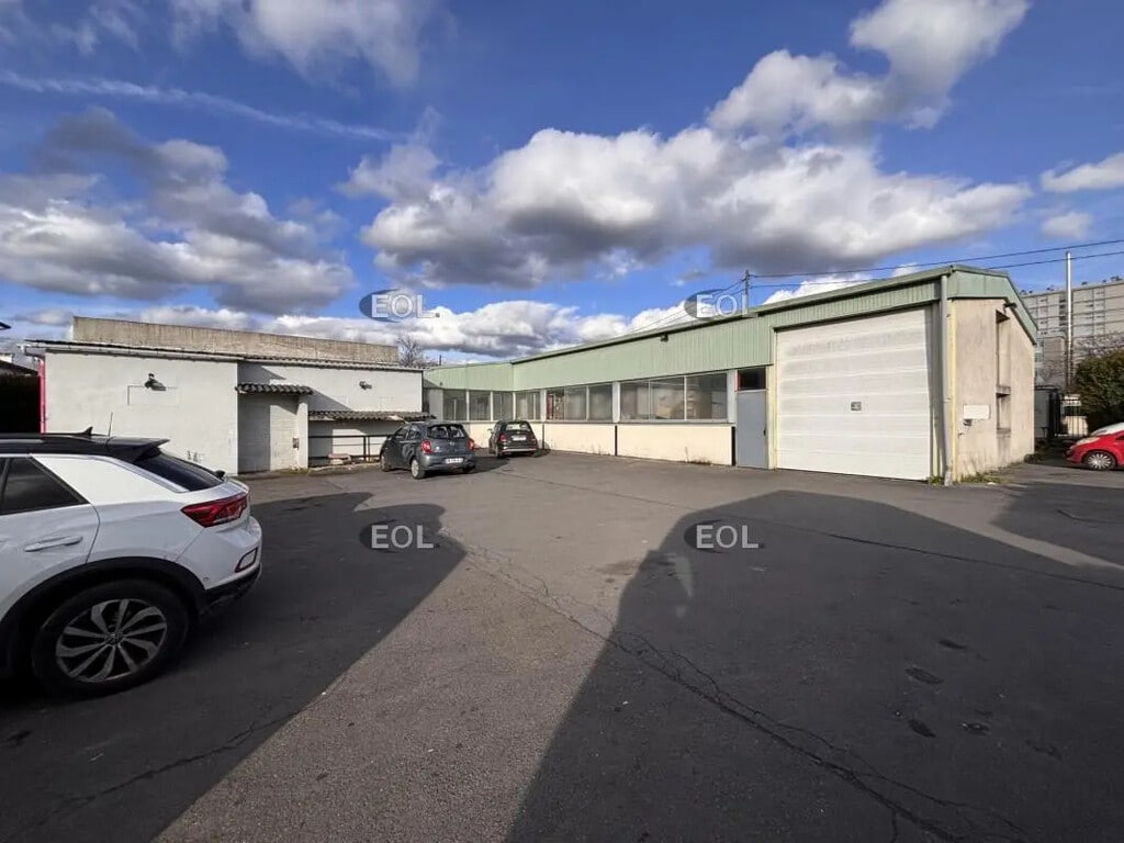 Vente Local d'activités 1 130 m² - Photo 1