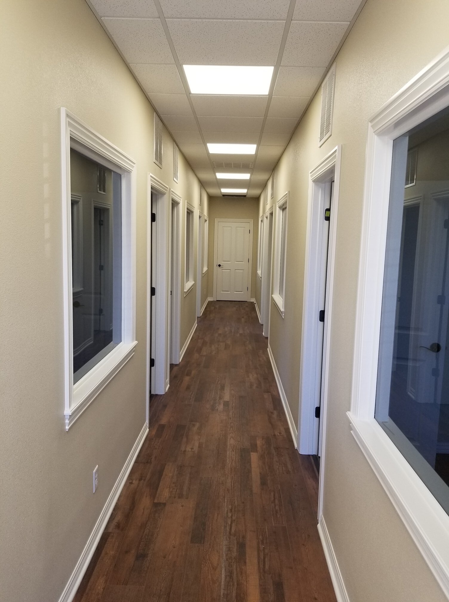 1701 W Forest Hills Blvd, Bella Vista 72715 Highlander Plaza