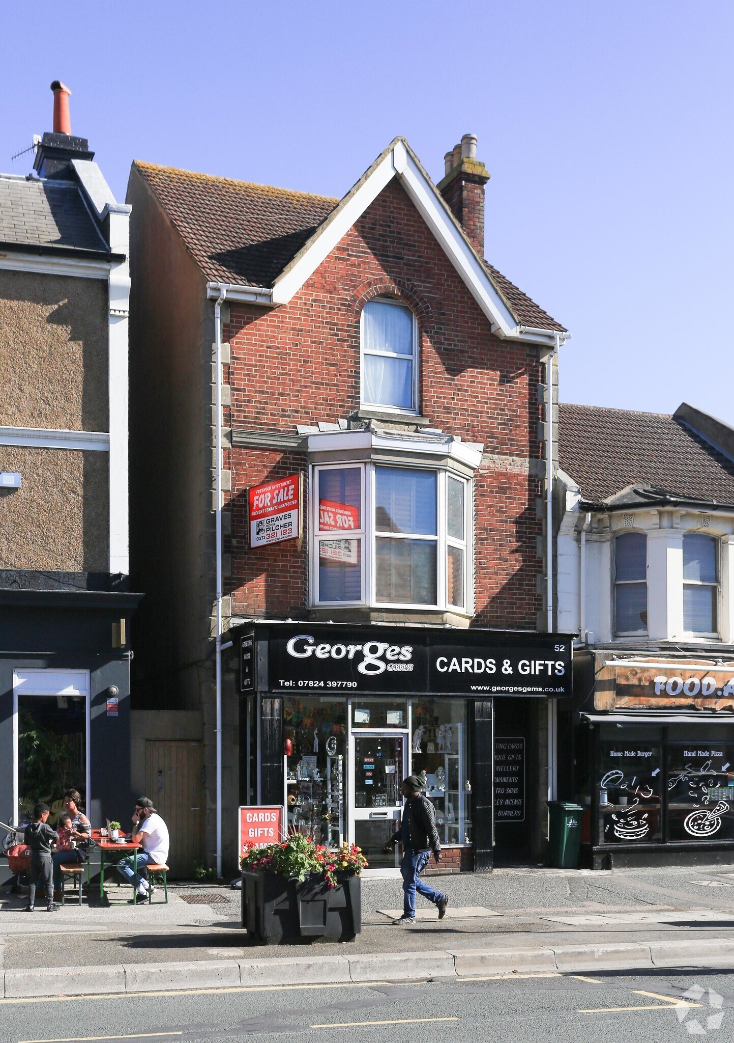 52 Boundary Rd, Hove for sale Primary Photo- Image 1 of 1