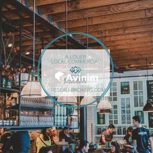 Retail in Herblay-sur-Seine to rent Interior Photo- Image 1 of 2