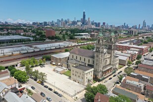 Pilsen Redevelopment Opportunity - Commercial Property