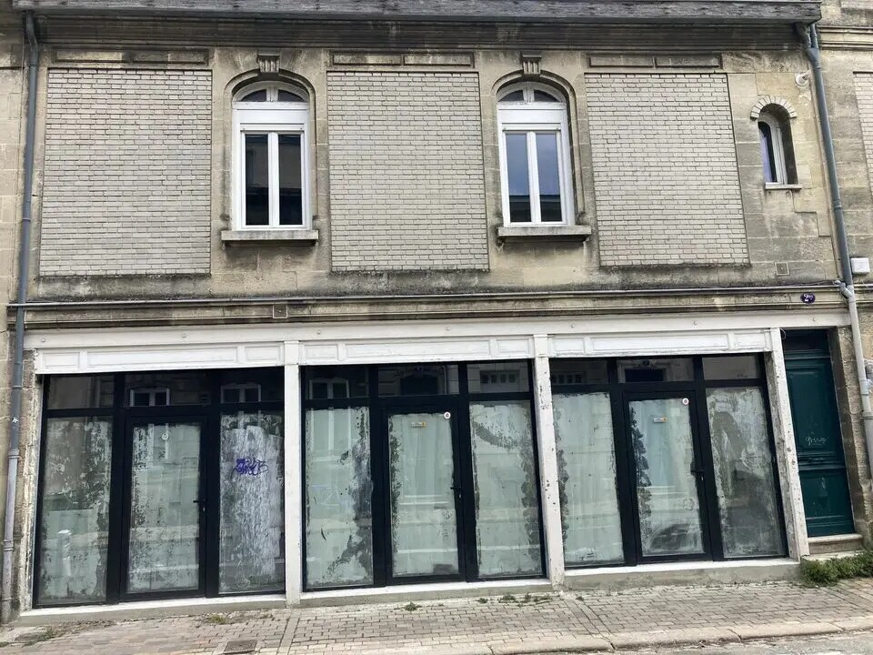 Retail in Bordeaux for sale Building Photo- Image 1 of 14