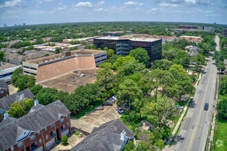 800 Bering Dr, Houston, TX - aerial  map view - Image1