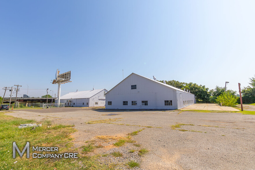 340 S Eckroat St, Oklahoma City, OK for rent - Building Photo - Image 2 of 94