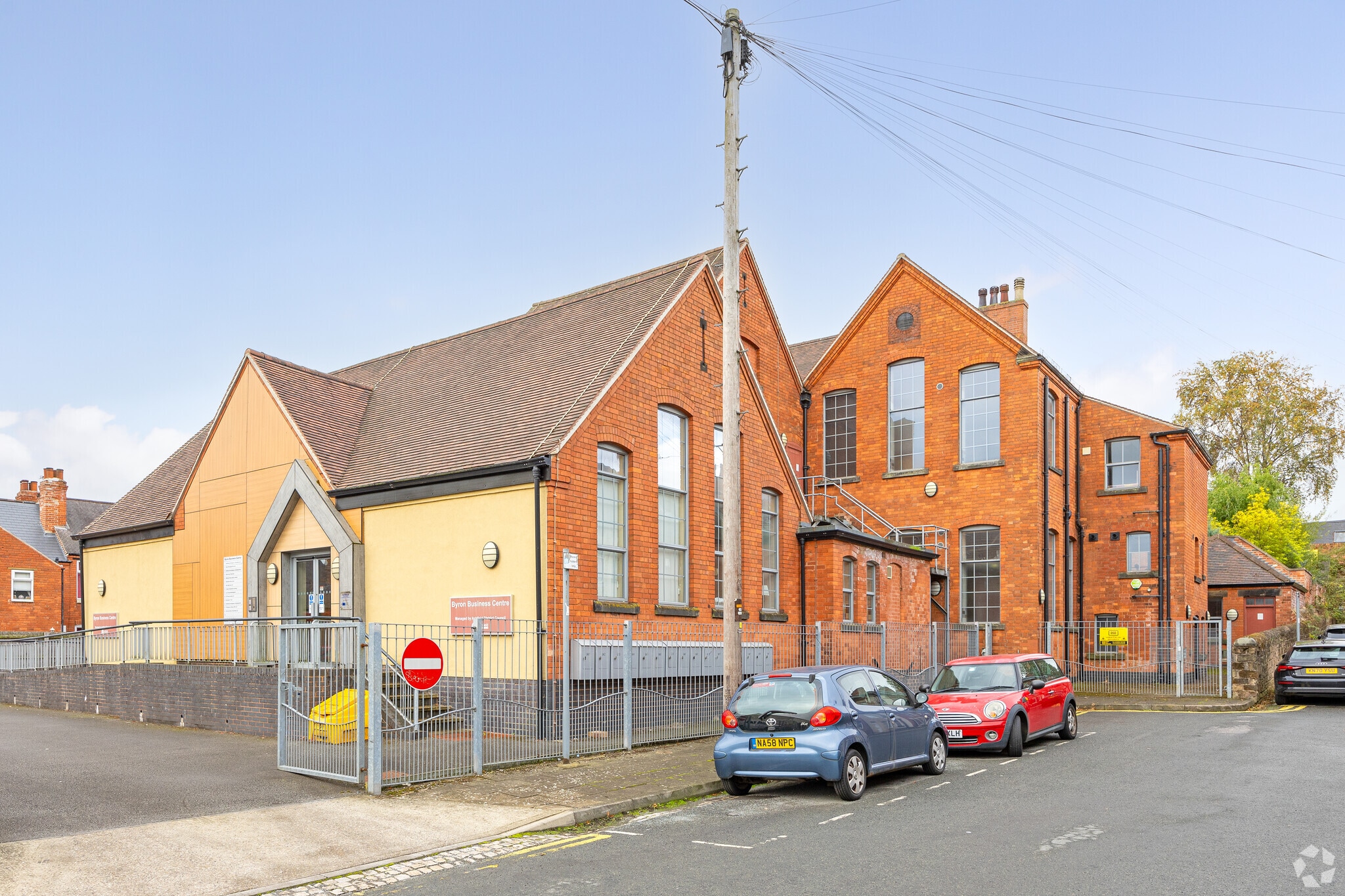 Duke St, Hucknall to rent Primary Photo- Image 1 of 3