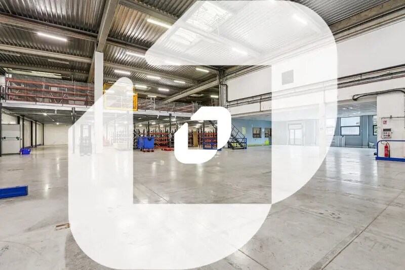 128 Bis Avenue Jean Jaurès, Ivry-sur-Seine to rent - Interior Photo - Image 3 of 29