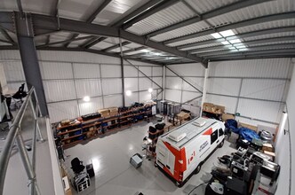 Minden Rd, Sutton to rent Interior Photo- Image 1 of 3