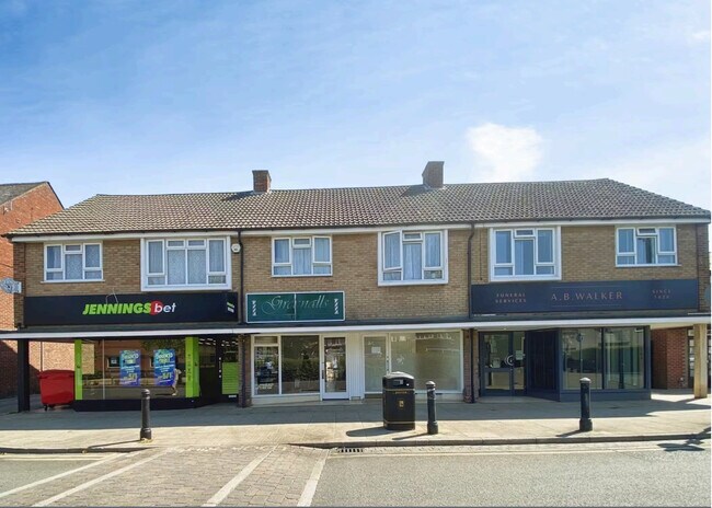 More details for 41-42 The Broadway, Thatcham - Retail to Rent