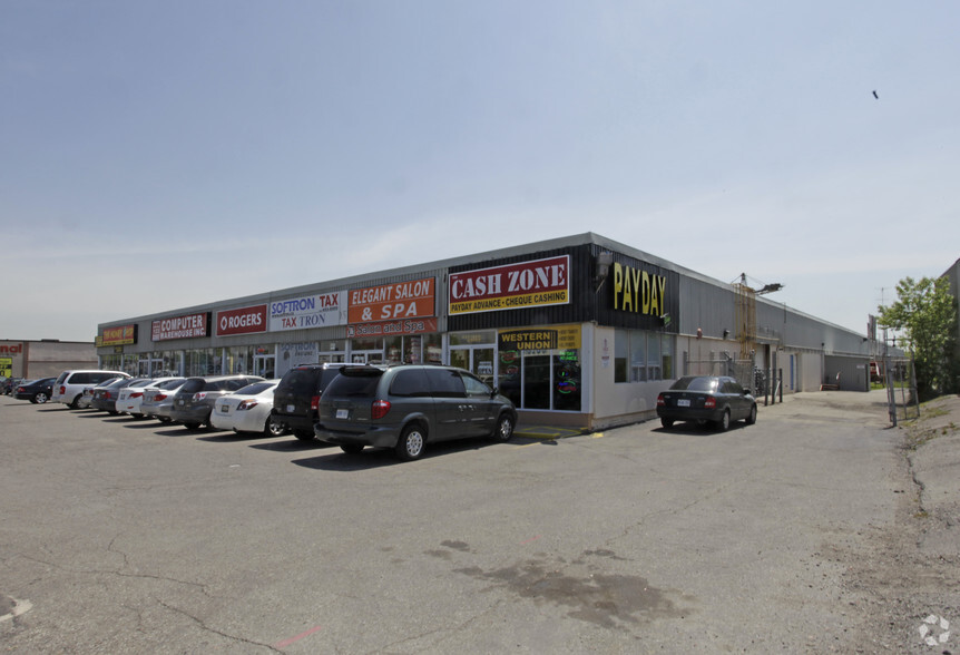 253 Queen St E, Brampton, ON for sale - Primary Photo - Image 1 of 2