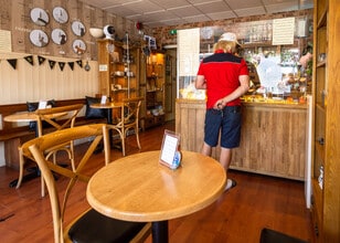 94-98 Gray St, Broughty Ferry to rent Interior Photo- Image 2 of 3