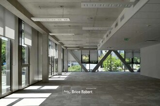 Office in Lyon to rent Interior Photo- Image 2 of 5