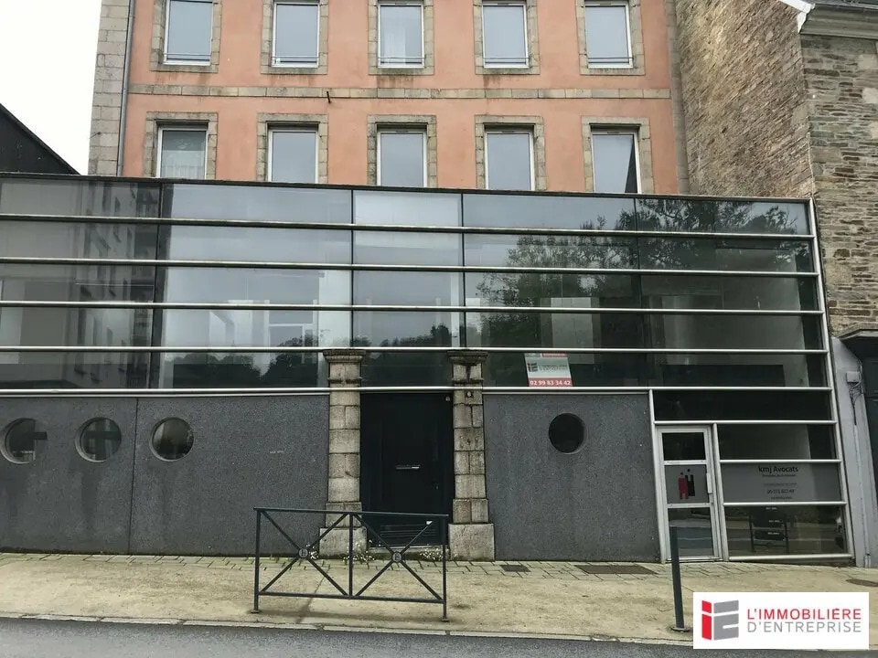 Vente Bureaux 207 m² - Photo 1