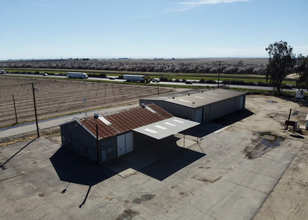 12817 Road 120, Tipton, CA for rent Building Photo- Image 1 of 1