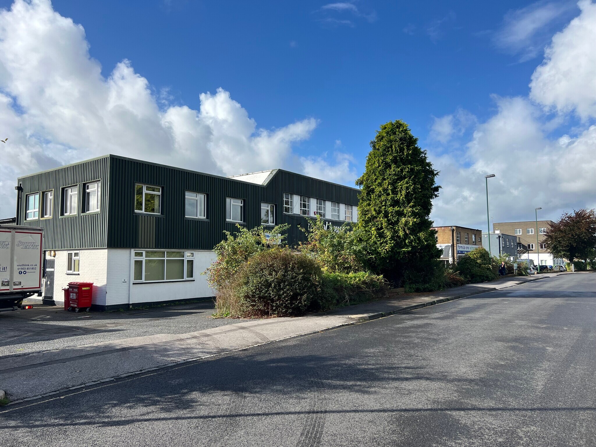 Victoria Rd, Burgess Hill for sale Building Photo- Image 1 of 1