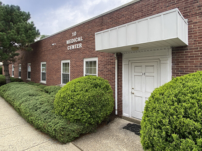 10 Zabriskie St, Hackensack, NJ for rent - Primary Photo - Image 1 of 1