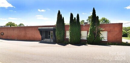 1026 Main Ave SE, Hickory, NC for sale Building Photo- Image 1 of 15