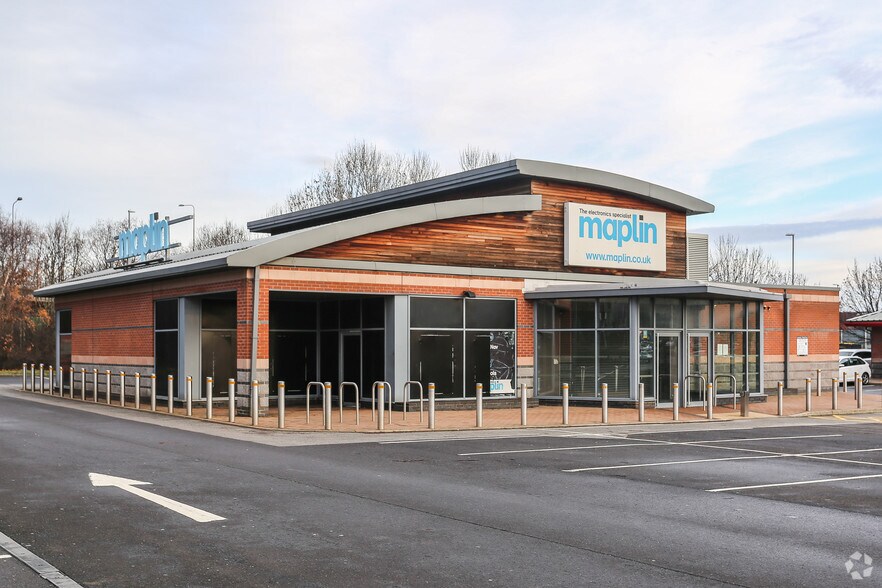 Ring Rd, Leeds for sale - Primary Photo - Image 1 of 1