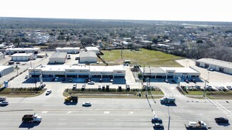 More details for 15020-15070 Highway 6, Rosharon, TX - Retail for Rent