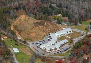 849 Glades Rd, Gatlinburg, TN - aerial  map view