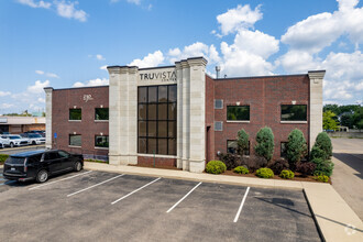 230 W Maple Rd, Troy, MI for rent Building Photo- Image 1 of 7