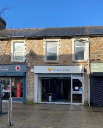 15 Bethcar St, Ebbw Vale to rent Building Photo- Image 1 of 2