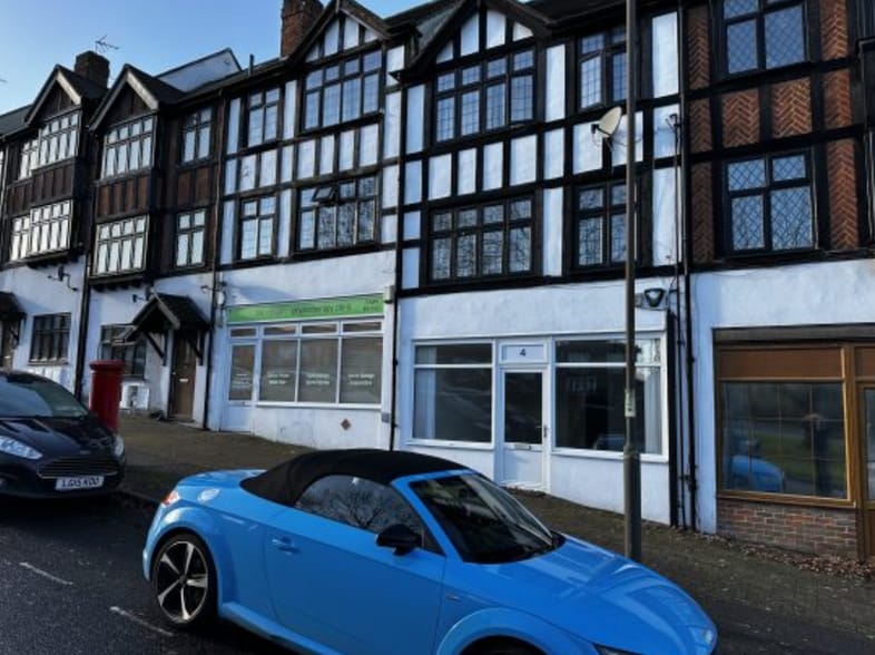 4 Cleave Av, Bromley to rent - Primary Photo - Image 1 of 1