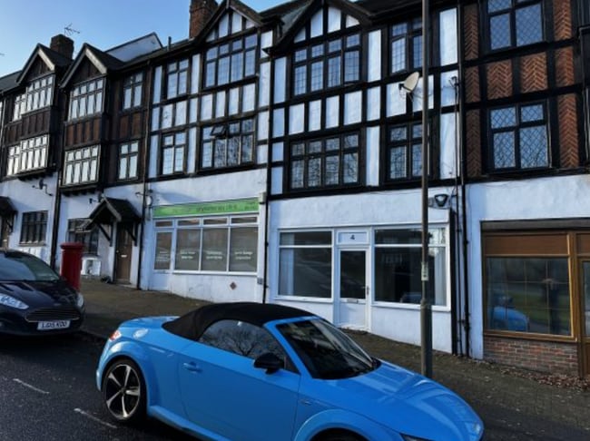 More details for 4 Cleave Av, Bromley - Retail to Rent