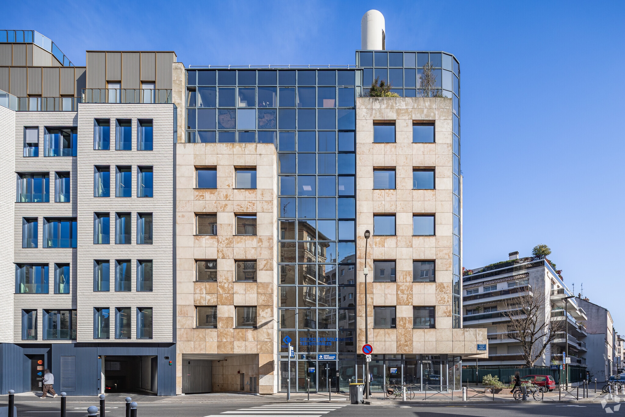 76 Boulevard De La République, Boulogne-Billancourt to rent Building Photo- Image 1 of 23