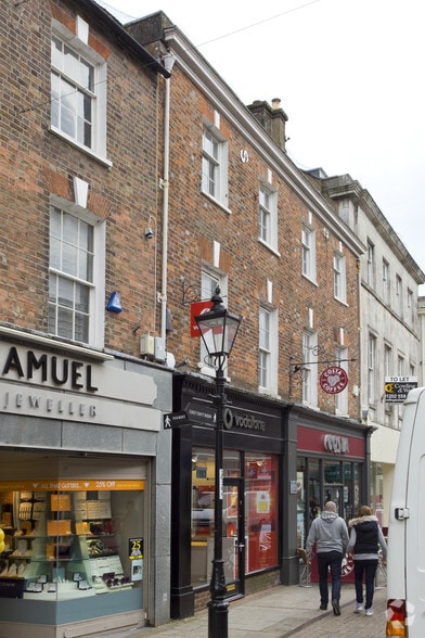 8 Cornhill, Dorchester for sale - Building Photo - Image 2 of 3