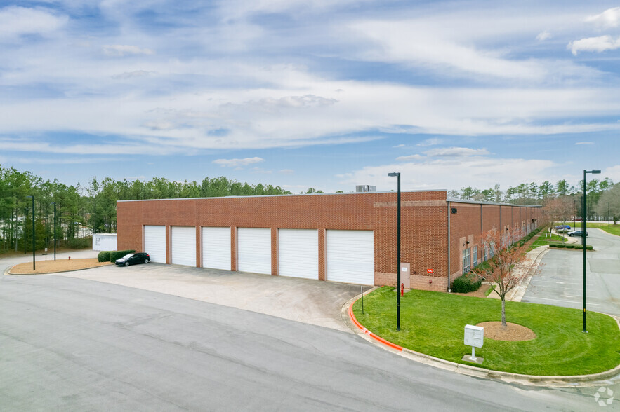 3000 Perimeter Park Dr W, Morrisville, NC for rent - Building Photo - Image 3 of 8