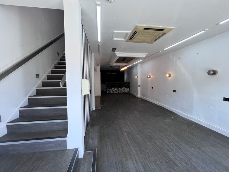 159 Linthorpe Rd, Middlesbrough to rent - Building Photo - Image 2 of 7