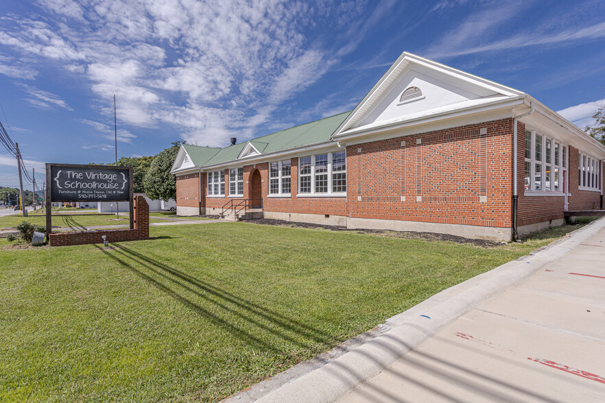 5383 Lee Hwy, Troutville, VA for sale - Building Photo - Image 1 of 1