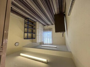 13 English Walls, Oswestry to rent Interior Photo- Image 2 of 2