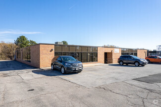 More details for 2435 S 130th Cir, Omaha, NE - Office for Rent