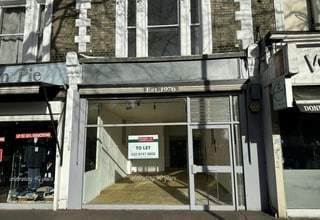 198 Chiswick High Rd, London to rent Building Photo- Image 1 of 2