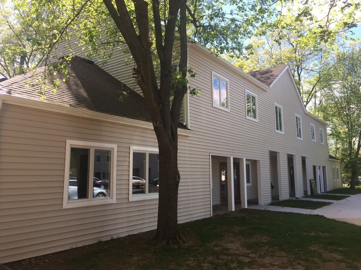 13 Clyde Rd, Somerset, NJ 08873 UK