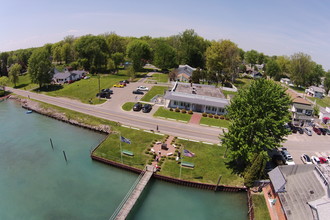 3074 S Channel Dr, Harsens Island, MI for sale Primary Photo- Image 1 of 1