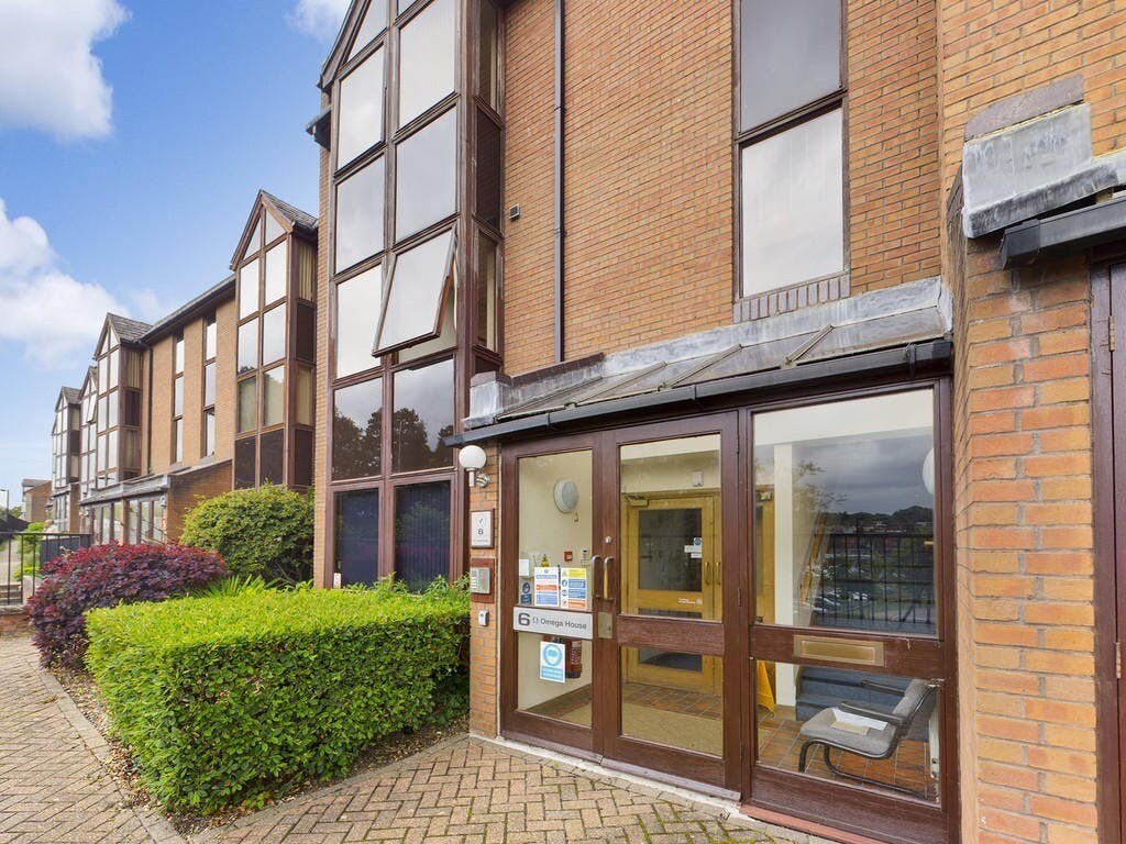 Bellfield Rd, High Wycombe for sale Building Photo- Image 1 of 1