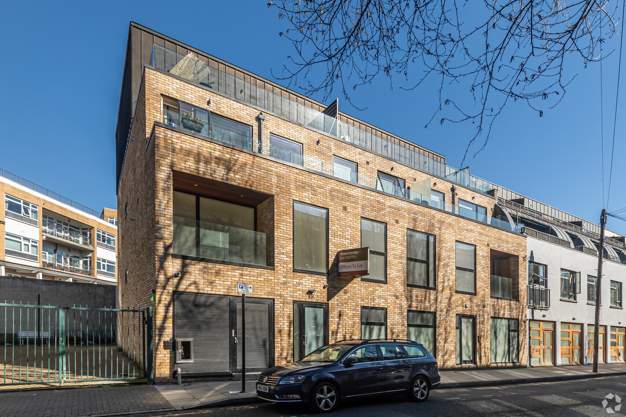 18 Ellingford Rd, London for sale Primary Photo- Image 1 of 1