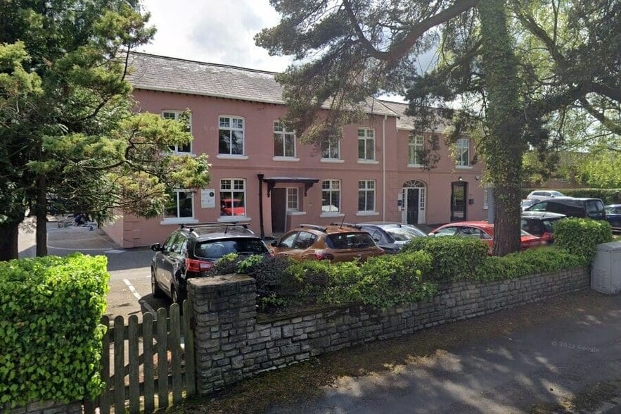 171 Moira Rd, Lisburn to rent - Building Photo - Image 1 of 3