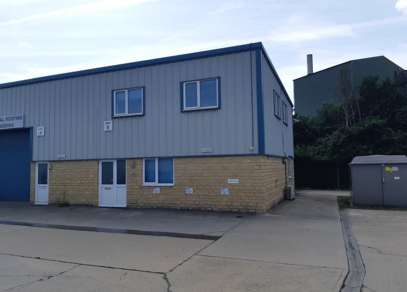 Braydon Ln, Cricklade to rent - Building Photo - Image 2 of 4