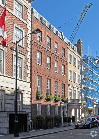 35-36 Grosvenor St, London to rent - Primary Photo - Image 1 of 5