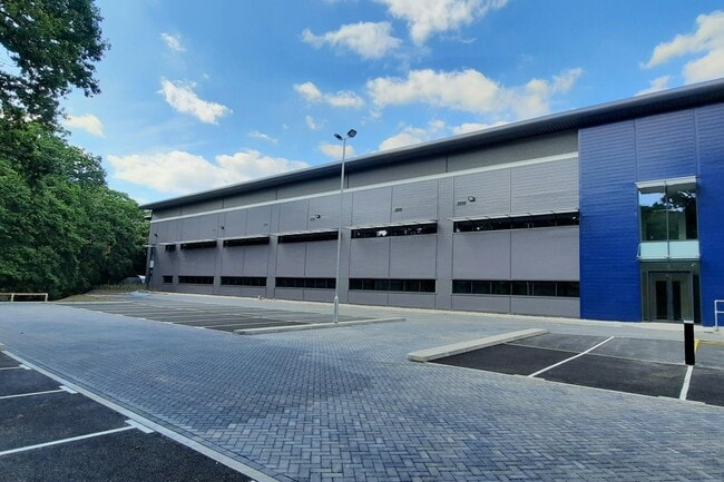 More details for Crockfold Ln, Basingstoke - Industrial to Rent