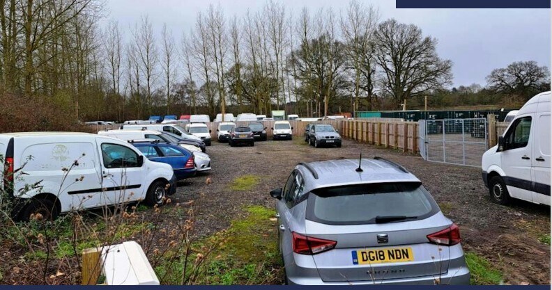 Taplins Farm Lane, Hartley Wintney for sale Primary Photo- Image 1 of 1