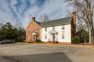 713 N Courthouse Rd, Richmond, VA for rent Building Photo- Image 1 of 6