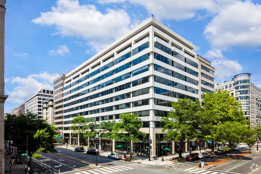 1015 15th St NW, Washington, DC for rent - Building Photo - Image 1 of 3