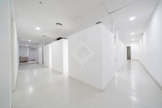 Office in Madrid, Madrid to rent Interior Photo- Image 2 of 12
