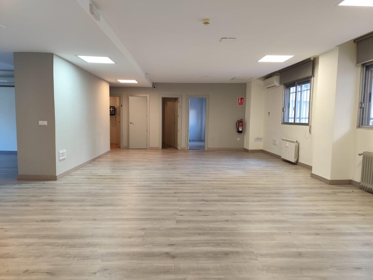 Cáceres, CAC 10001 - Unit - - - Interior Photo - Image 2 of 16